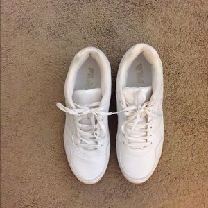 Fila athletic shoes, in good shape